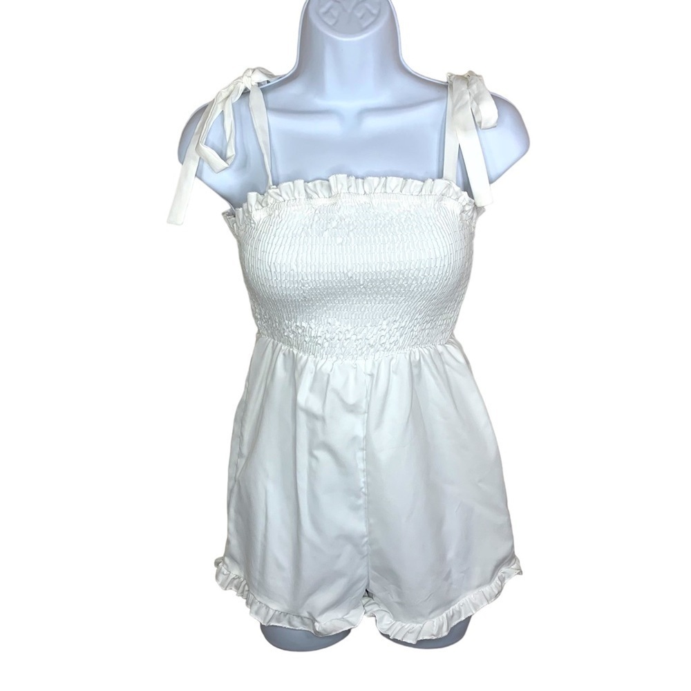 XS Romwe White Ruffle Sleeveless Cottagecore Coquette Kawaii